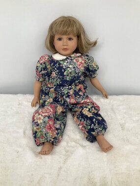 My Twinn Doll Short Blonde Hair Fair Skin Blue  Eyes Floral Outfit 1990's